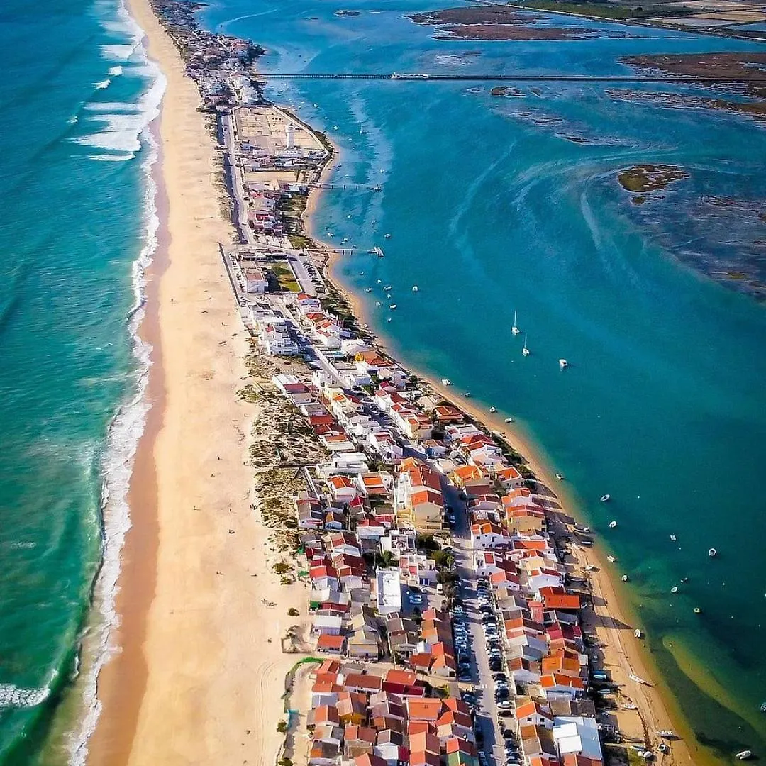 Blife Faro Beach Hostel & Rooms