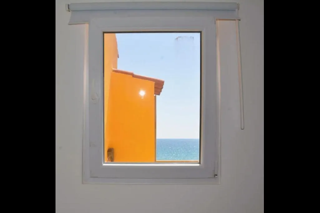Blife Faro Beach Hostel & Rooms 0*,