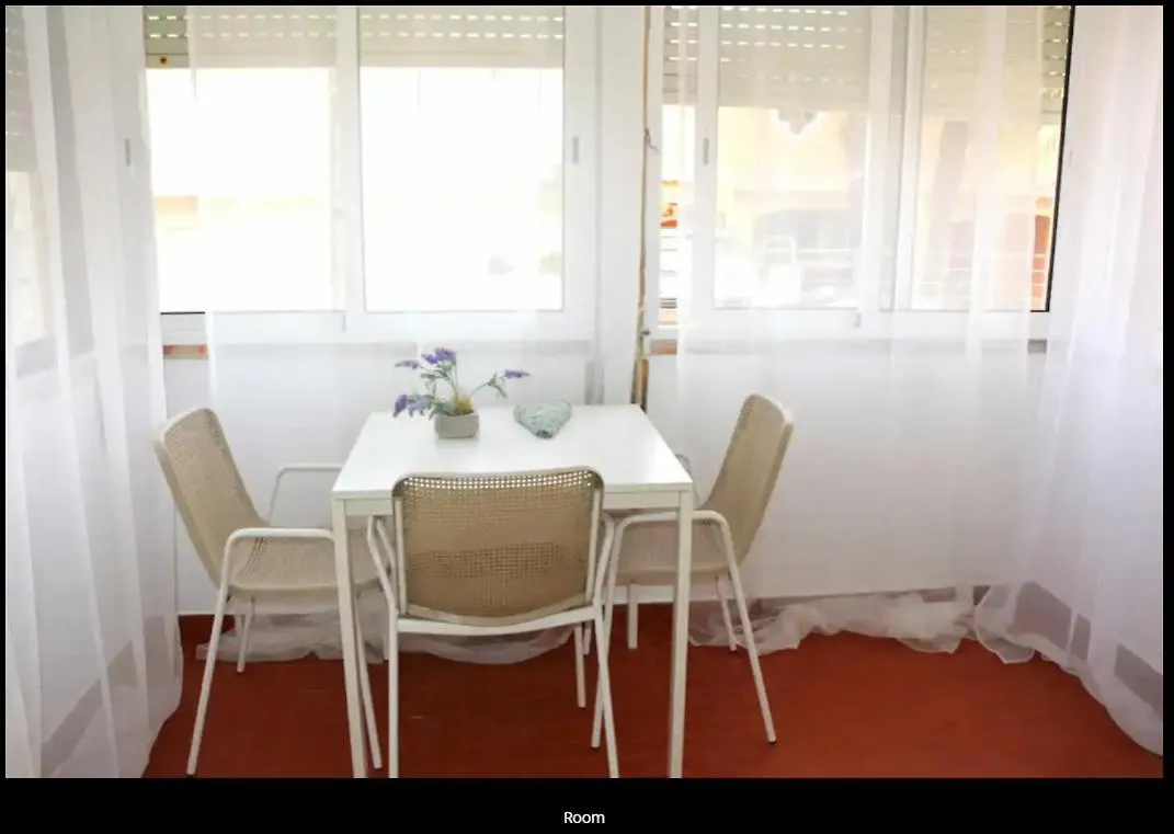 Blife Faro Beach Hostel & Rooms