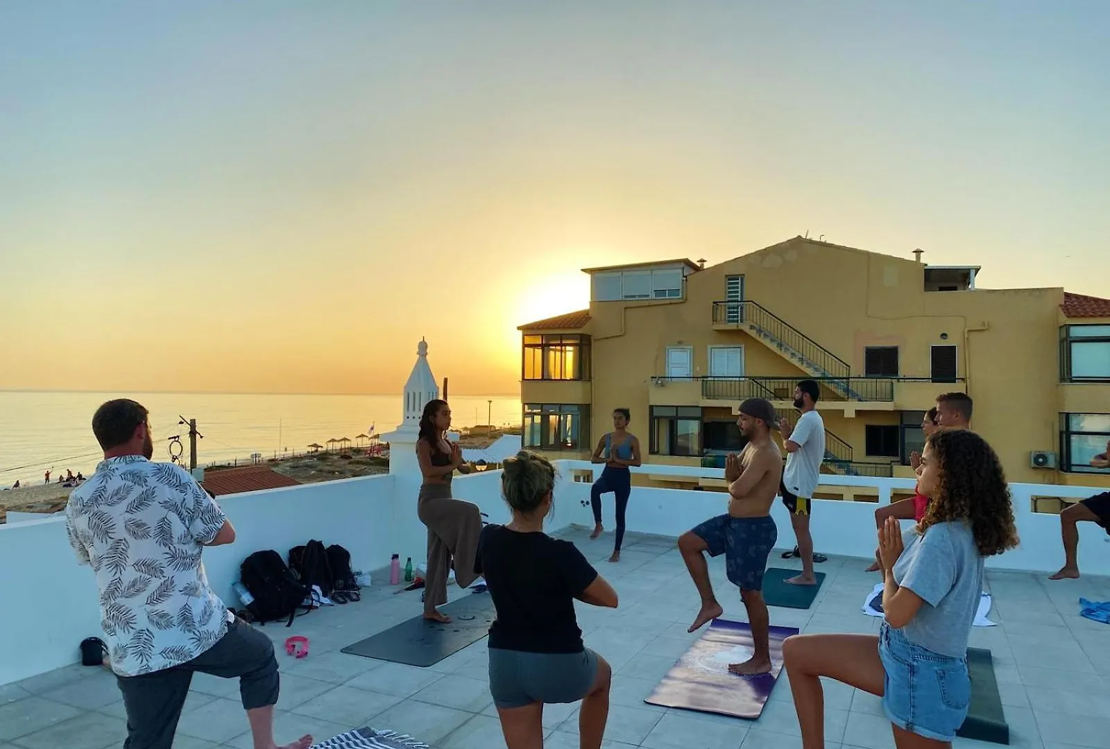 Blife Faro Beach Hostel & Rooms